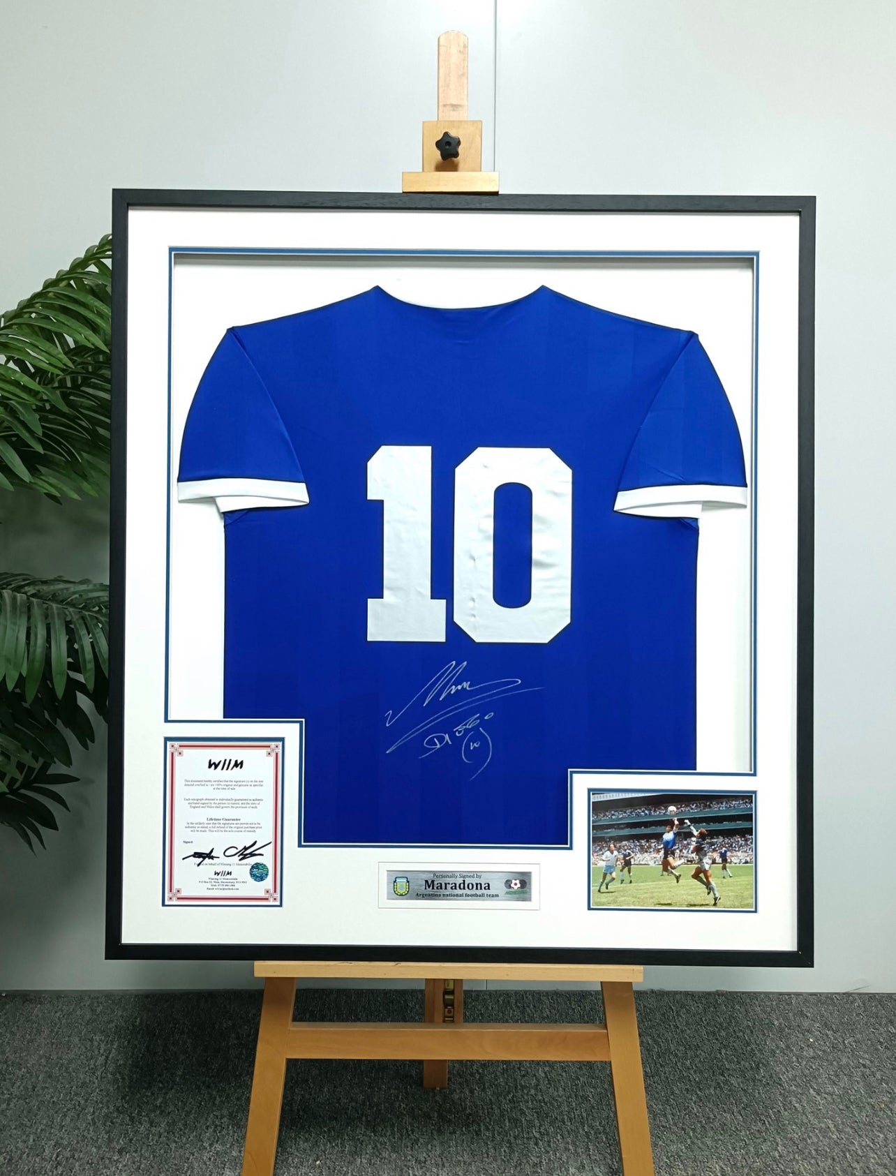 Diego Maradona Argentina Autographed Custom Framed Jersey