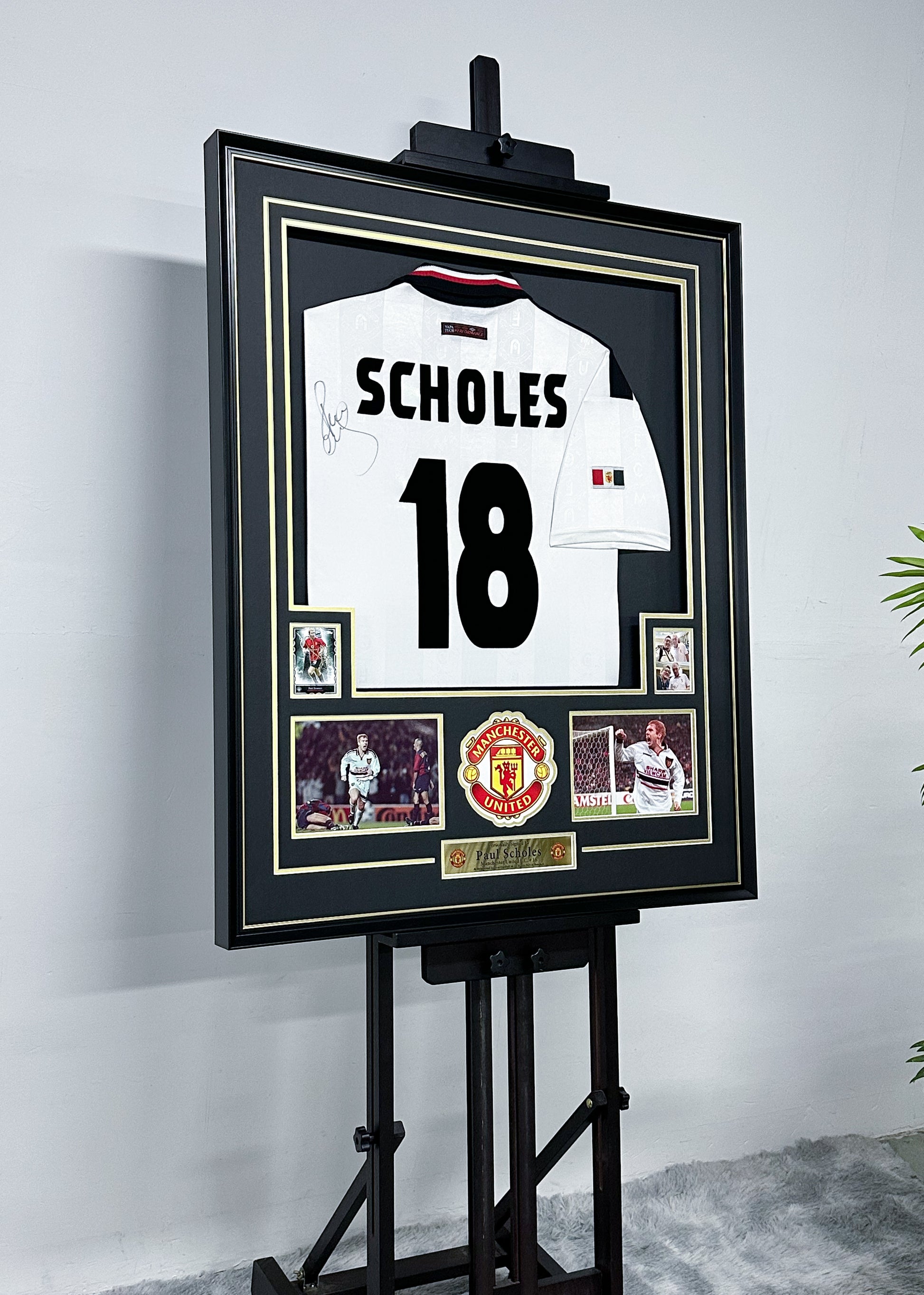 Paul Scholes Manchester United Custom Framed Autographed Jersey