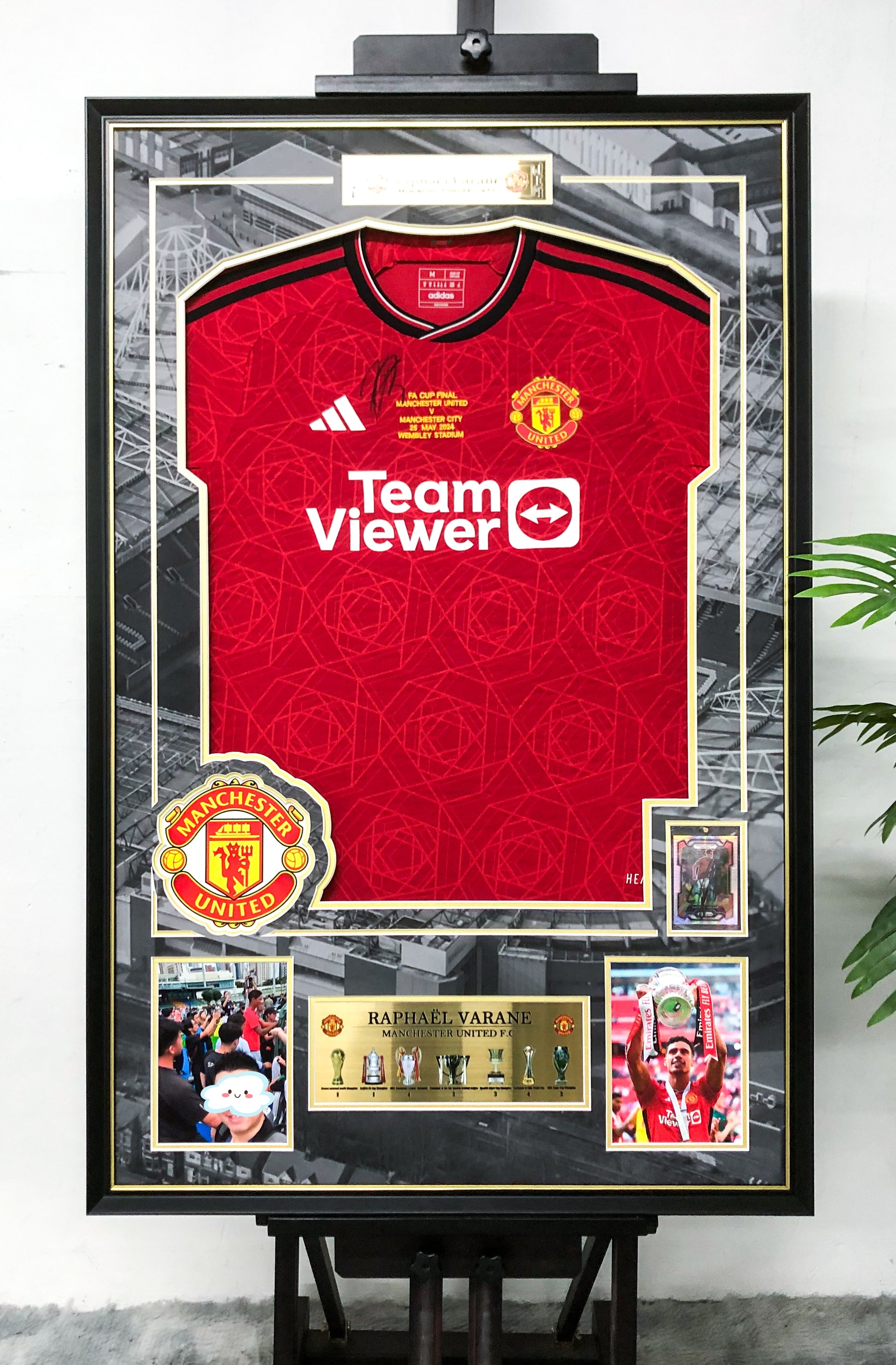 Raphaël Varane Manchester United Autographed Custom Framed Jersey