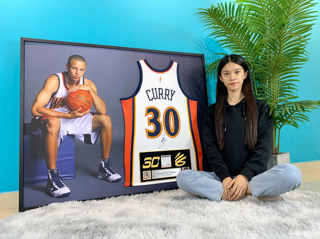 Golden State Warriors Stephen Curry  Autographed Jersey with Personalized Custom Design Framed  00008