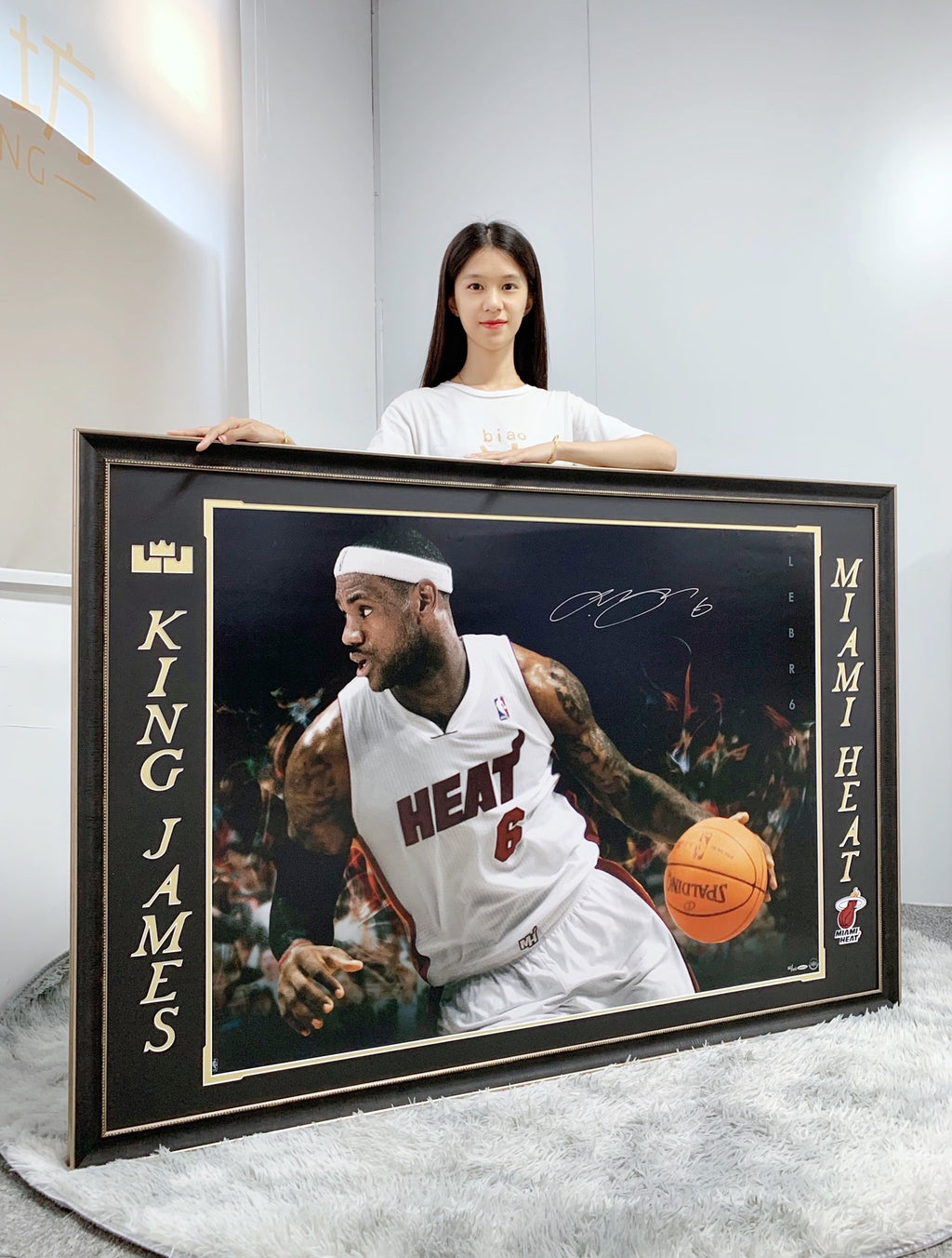 LeBron James Poster with Personalized Custom Design Framed000014