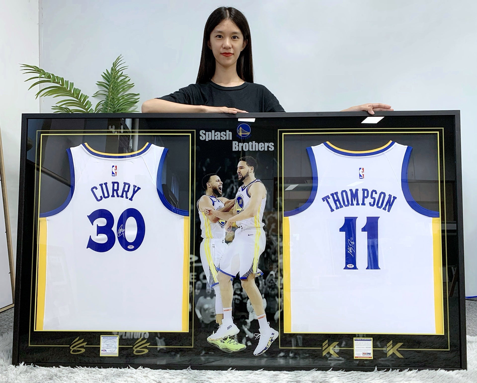 Golden State Warriors player combination Curry Thompson  Autographed Jersey with Personalized Custom Design Framed  00009