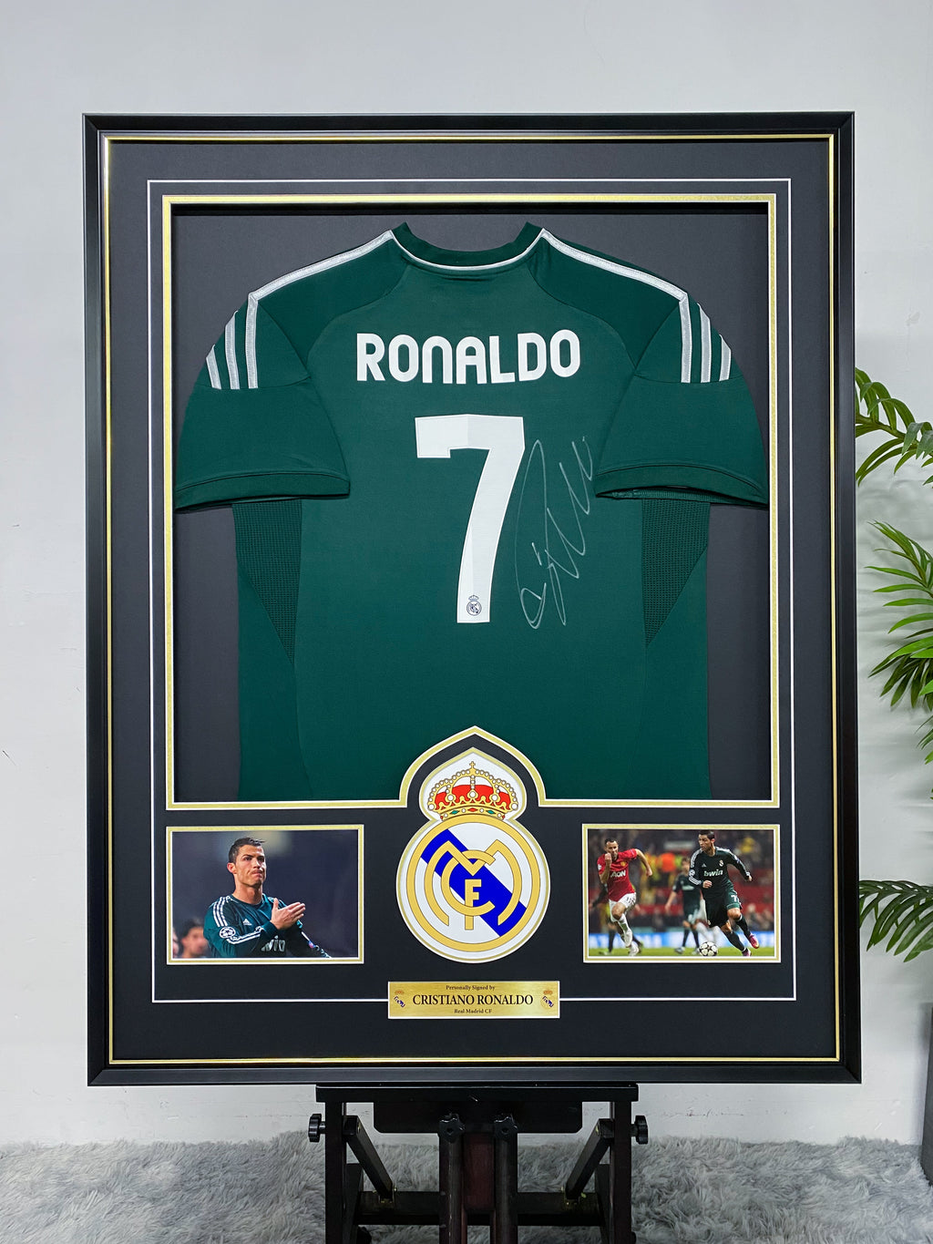Cristiano Ronaldo Real Madrid Signed Jersey Framing