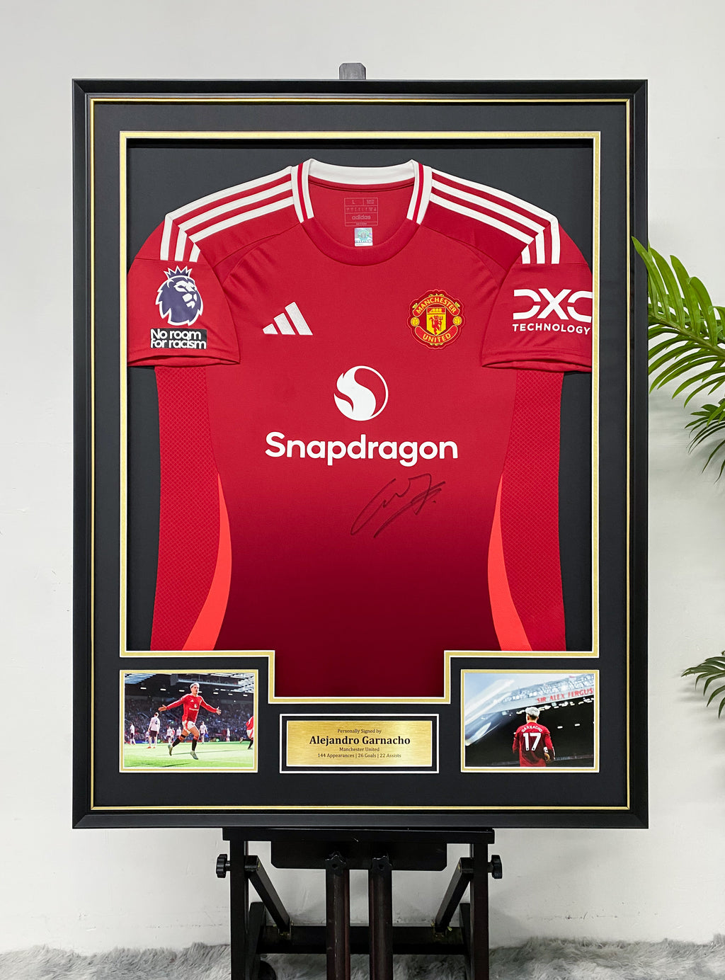 Alejandro Garnacho Manchester United New Season Red Home Signed Jersey Framed Display