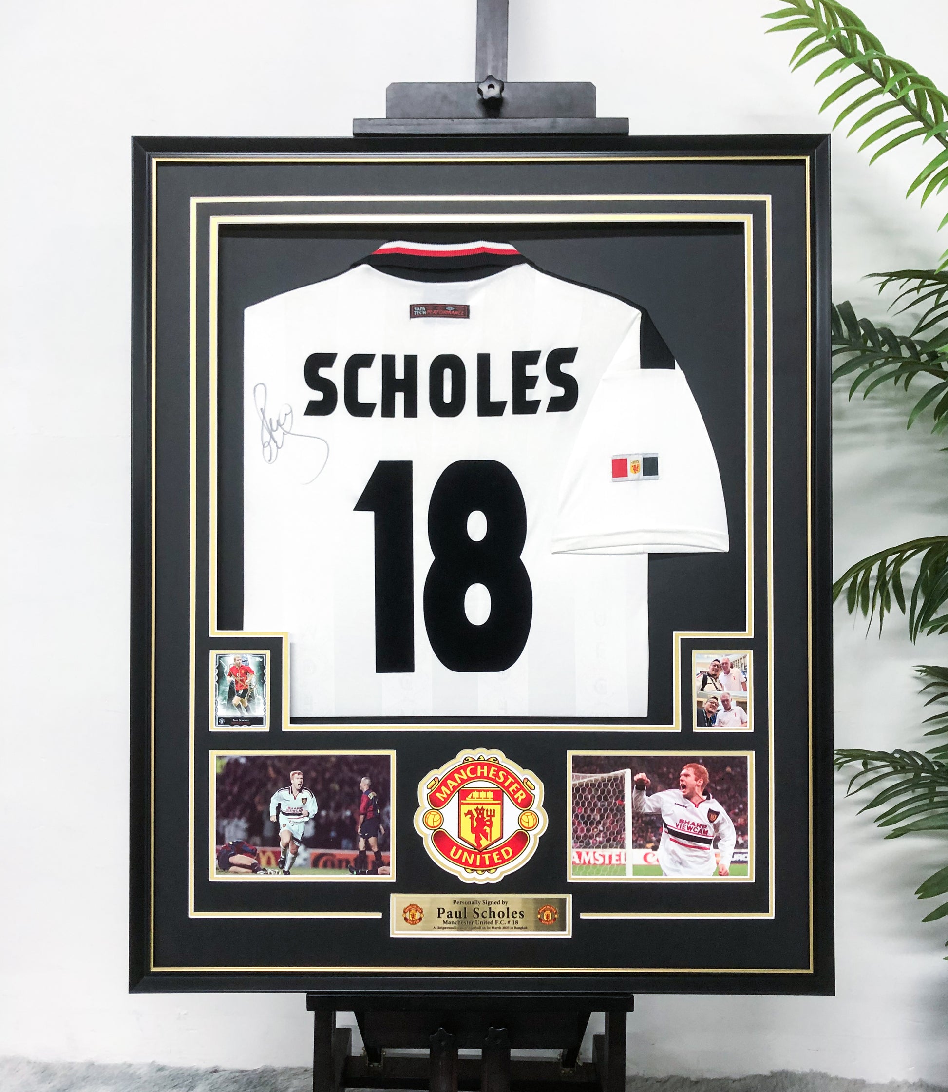 Paul Scholes Manchester United Custom Framed Autographed Jersey