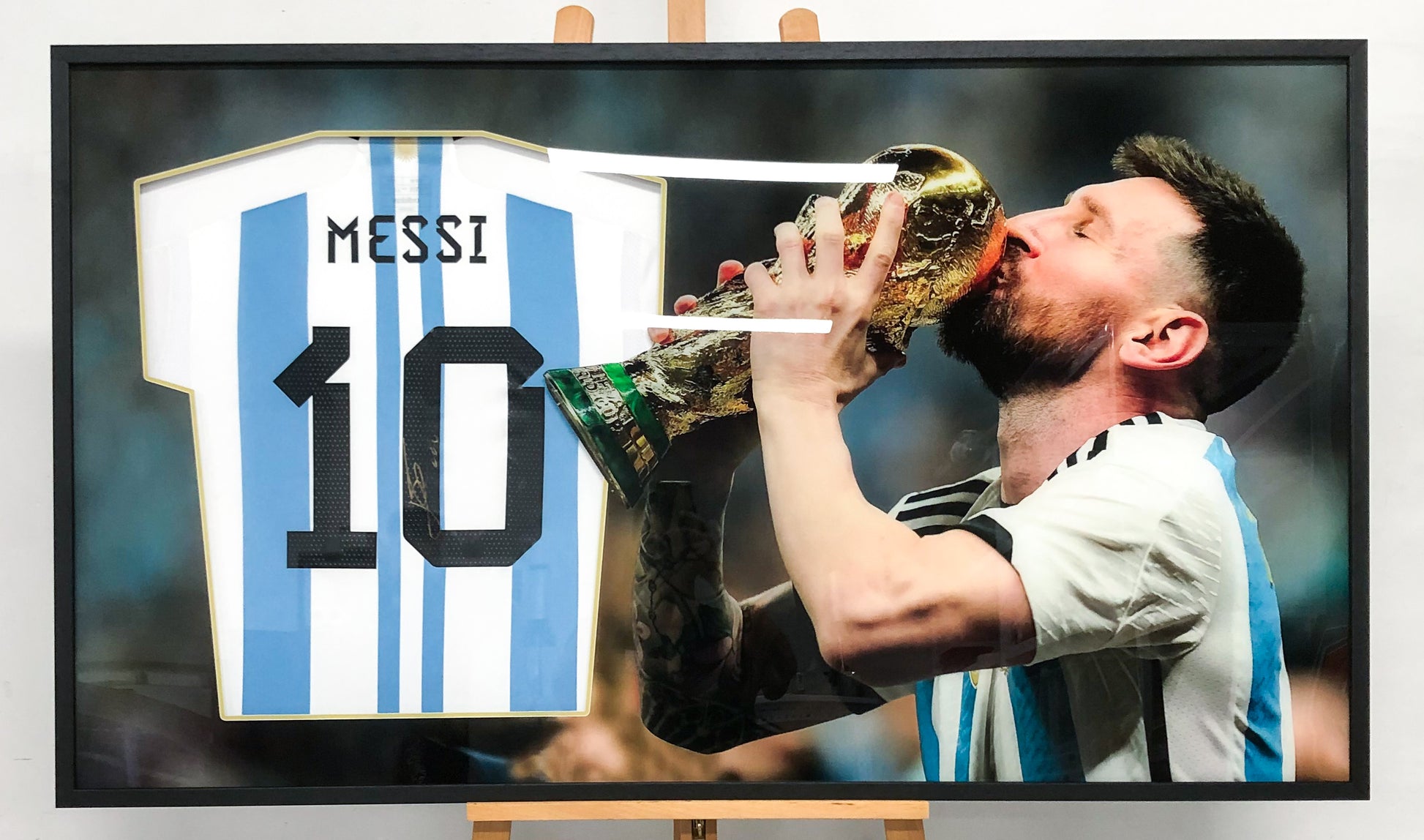 Argentina Lionel Messi  Autographed Jersey with Personalized Custom Design Framed 000019