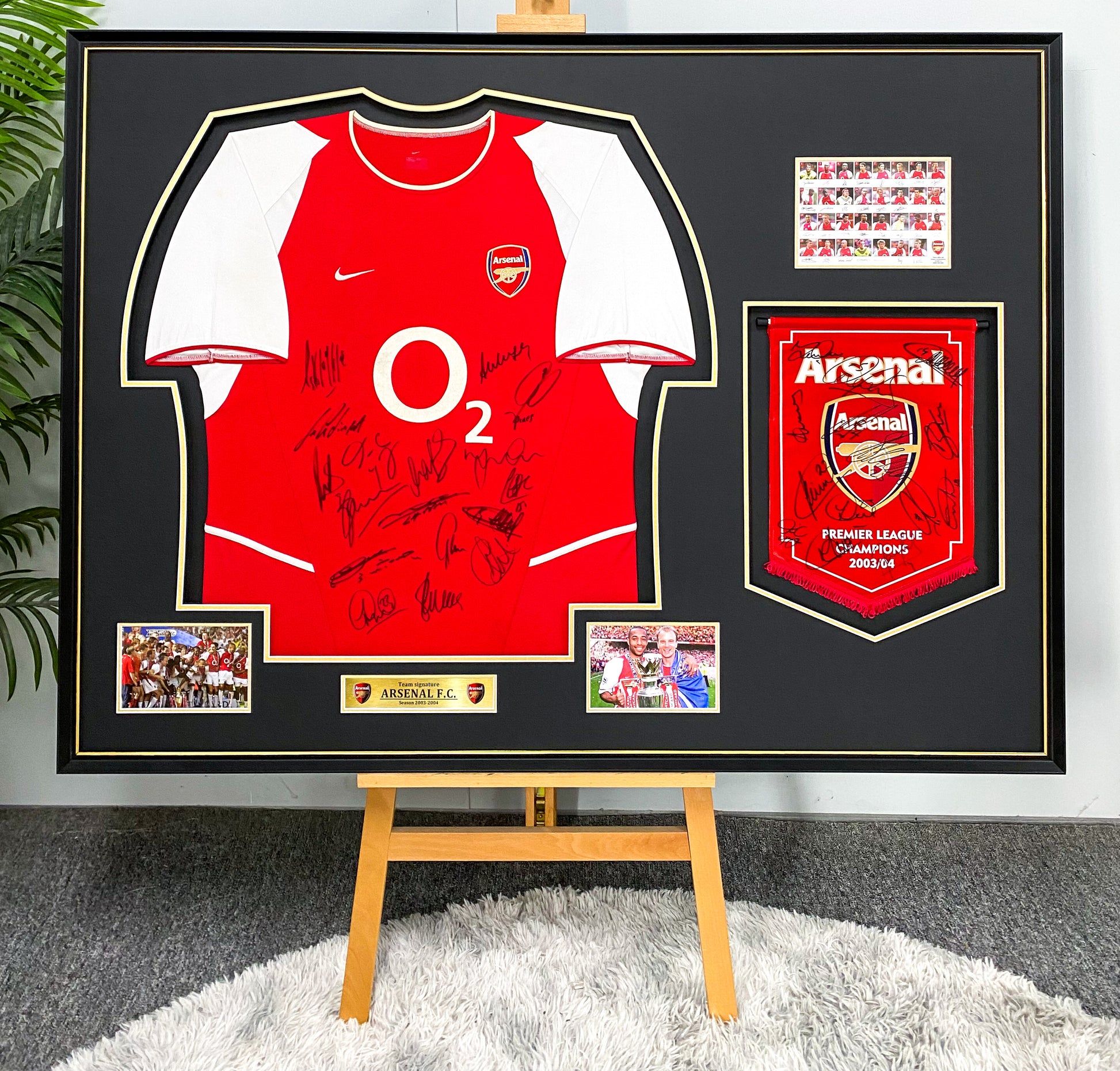 Arsenal F.C. Sentimental Item with Personalized Custom Design Framed 00004