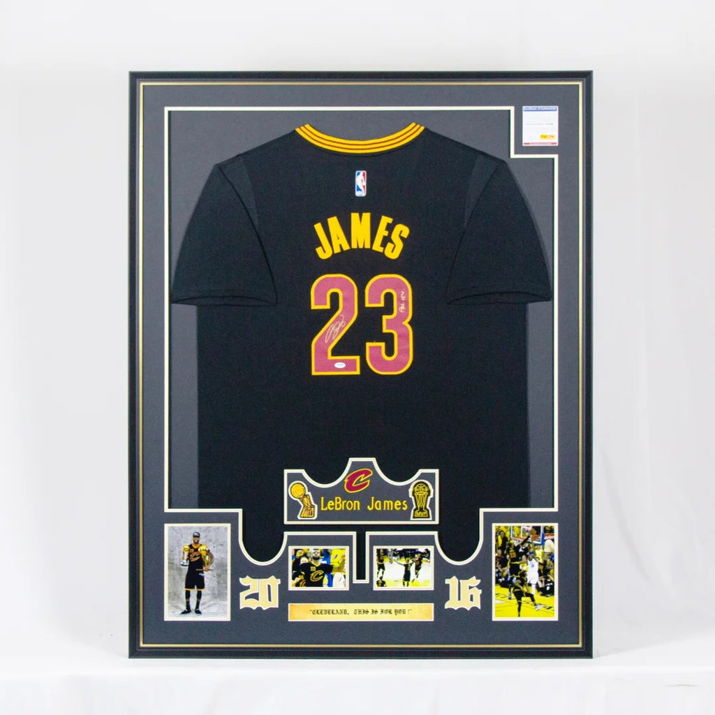 Cleveland Cavaliers LeBron James Autographed Jersey with Standard Design Framed00009
