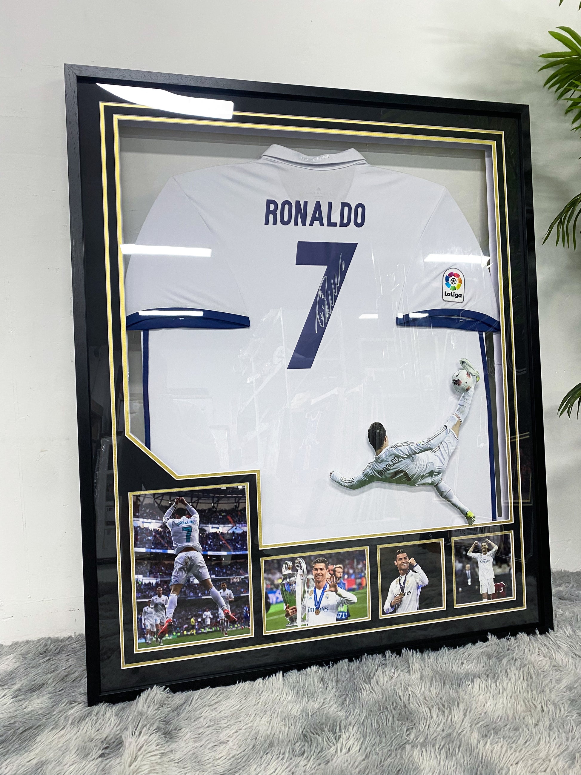 Cristiano Ronaldo Real Madrid #7 Jersey Framed