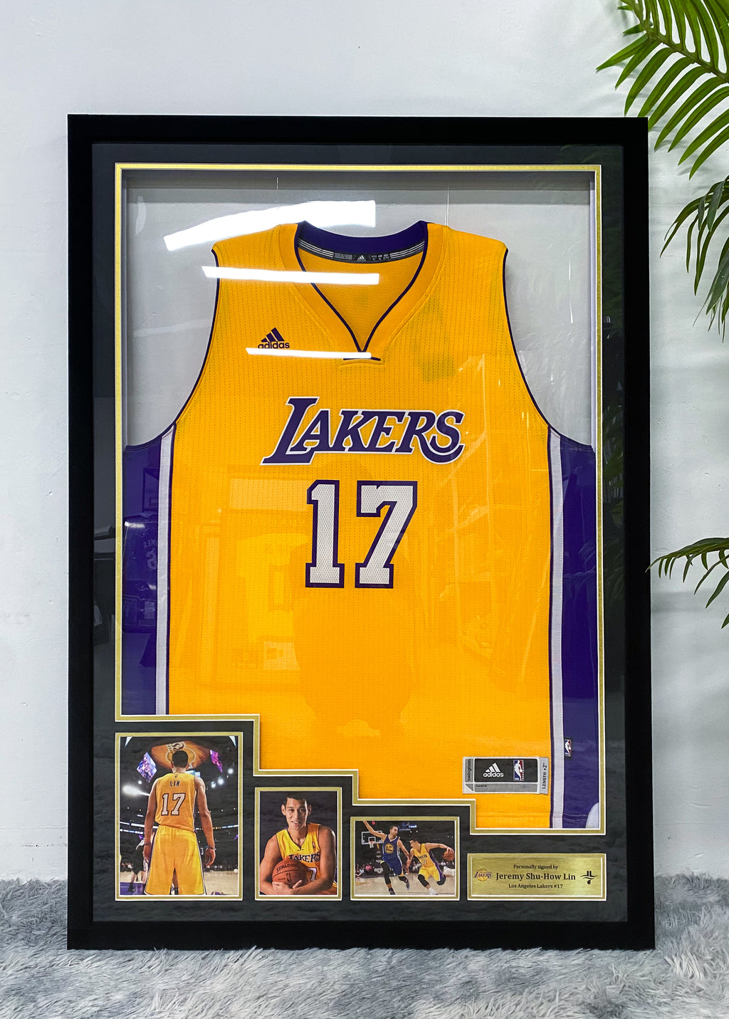 Jeremy Lin Los Angeles Lakers Signed Jersey Framed