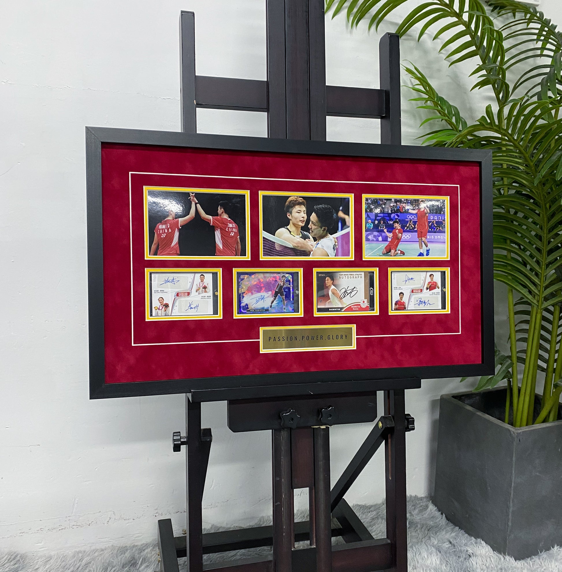 Badminton Players Autographed Cards Framing Sentimental Item