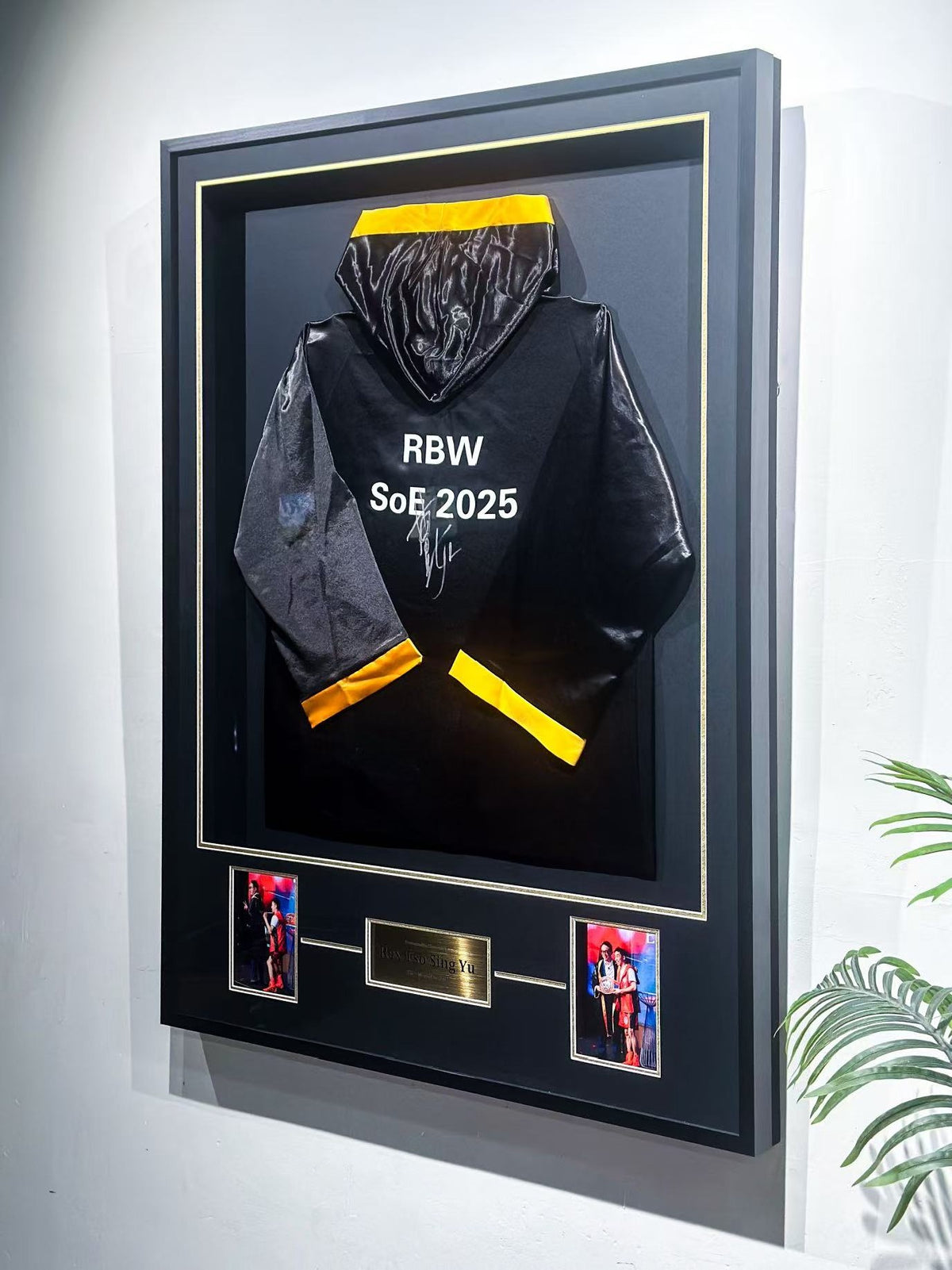 Rex Tso Sing Yu RBW SoE 2025 Autographed Boxing Robe Framing