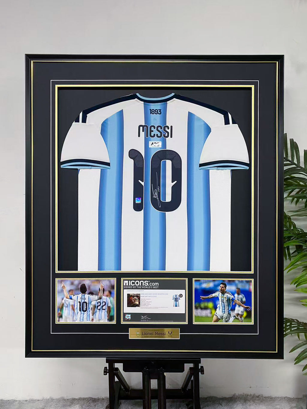 Lionel Messi Argentina National Team #10 Signed Jersey Framing
