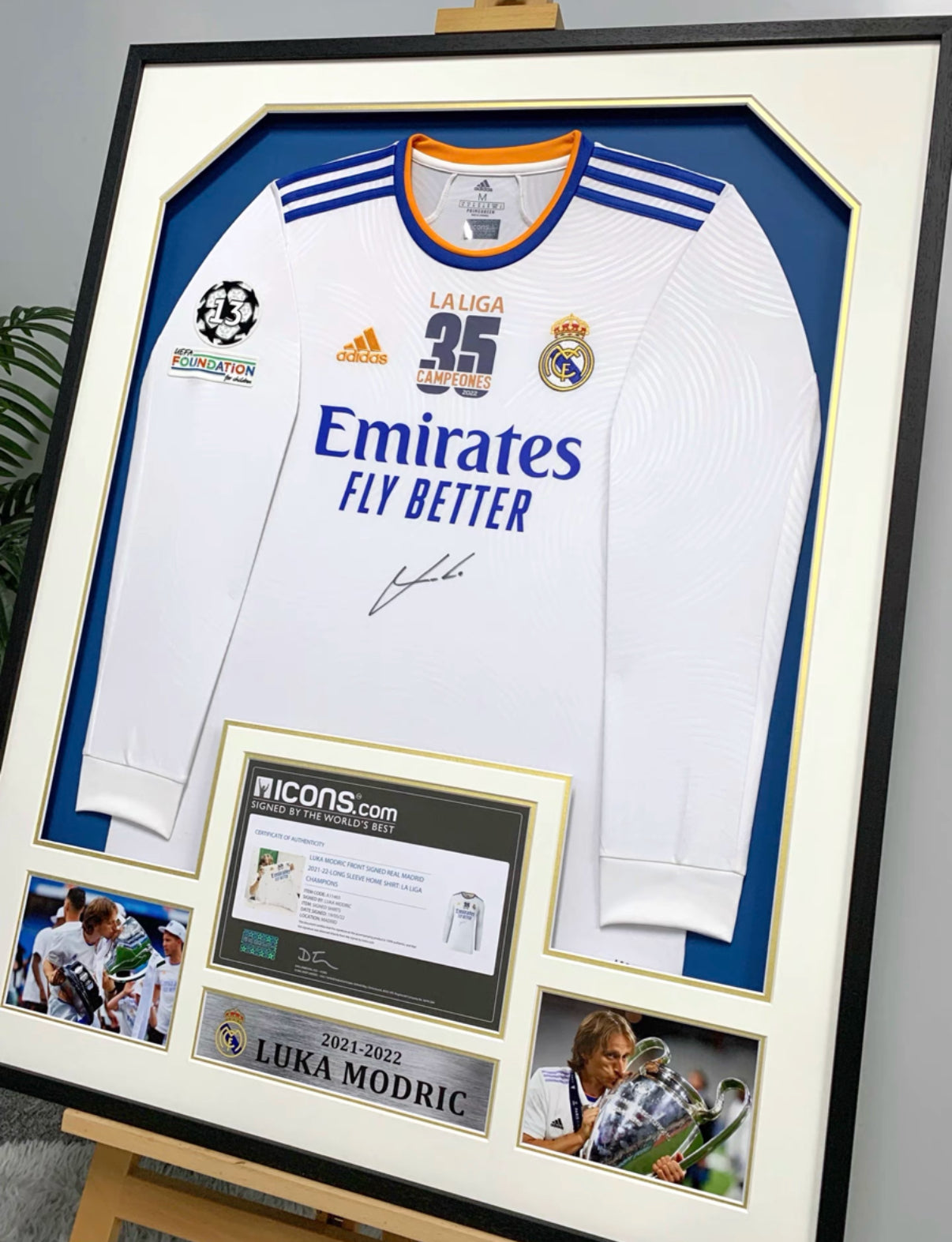 Luka Modrić Real Madrid Autographed Jersey Jersey Framing