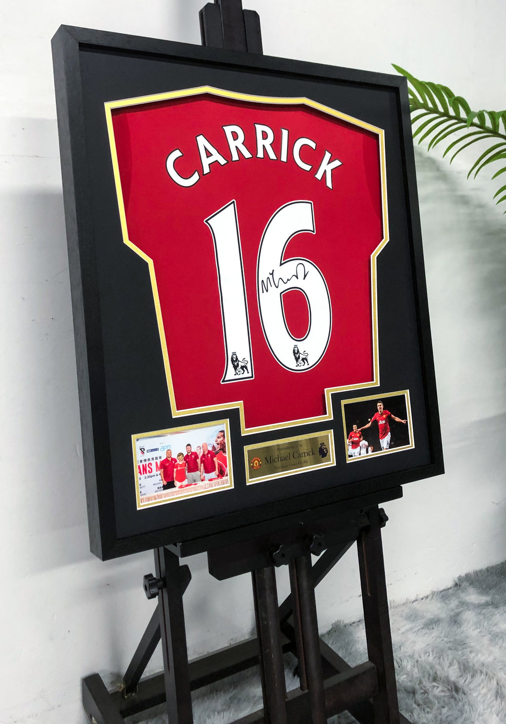 Erling Haaland Manchester City FC Framed Signed Jersey