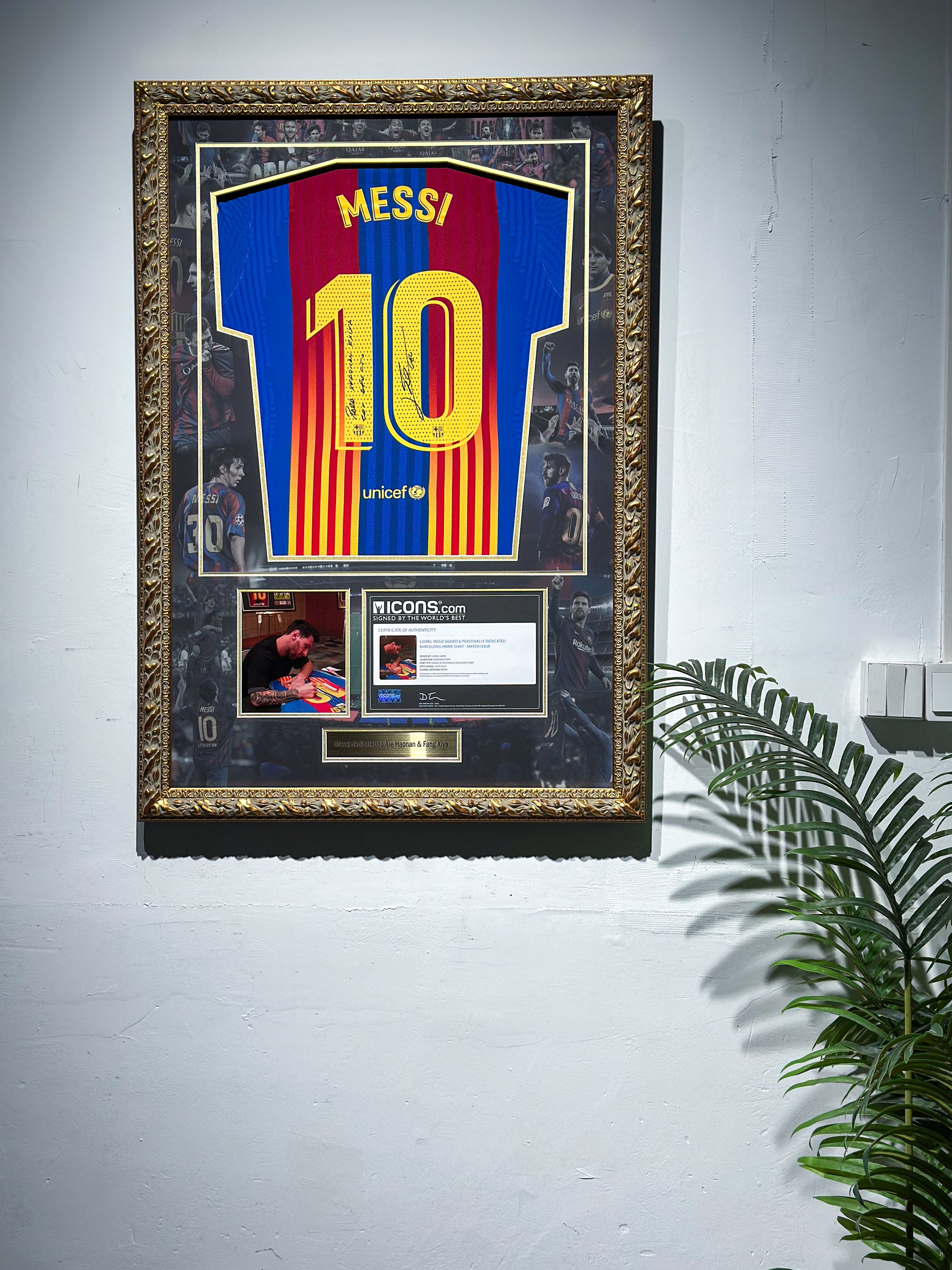 Lionel Messi Barcelona FC Jersey Framed