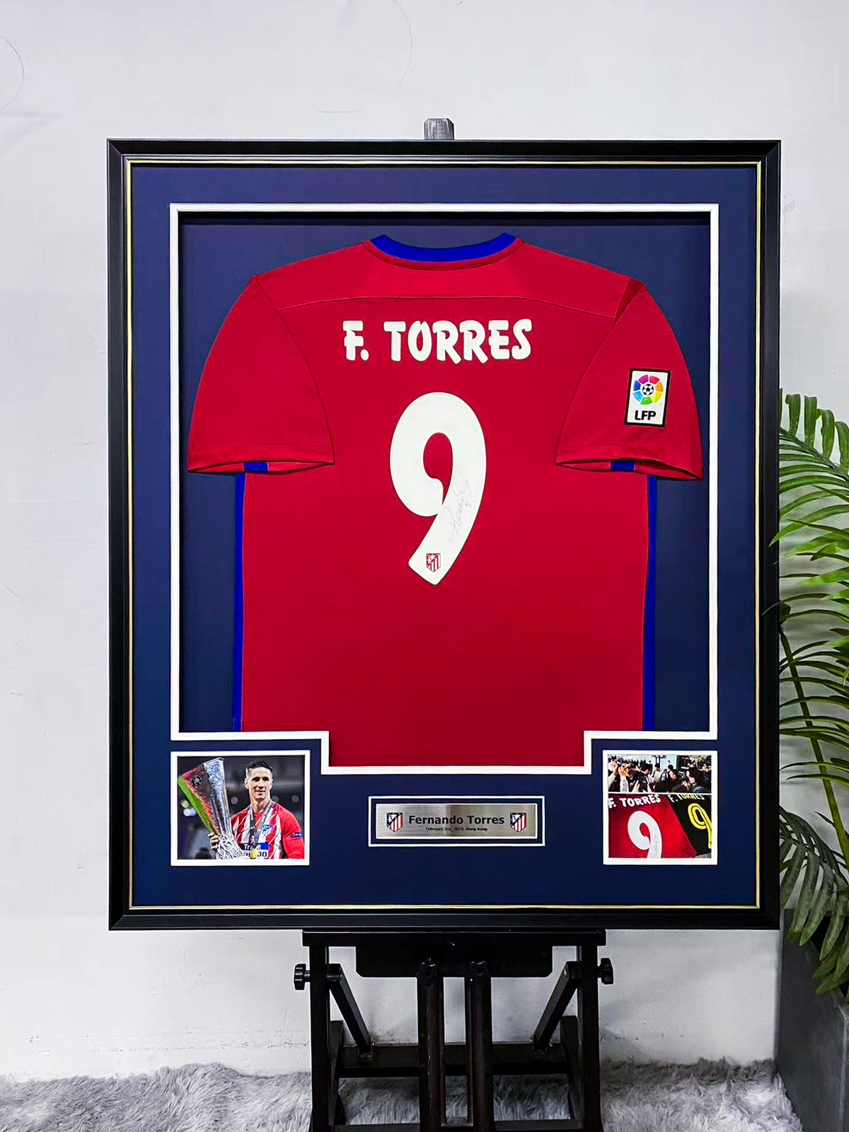 Fernando Torres Atletico Madrid Signed Jersey Framed