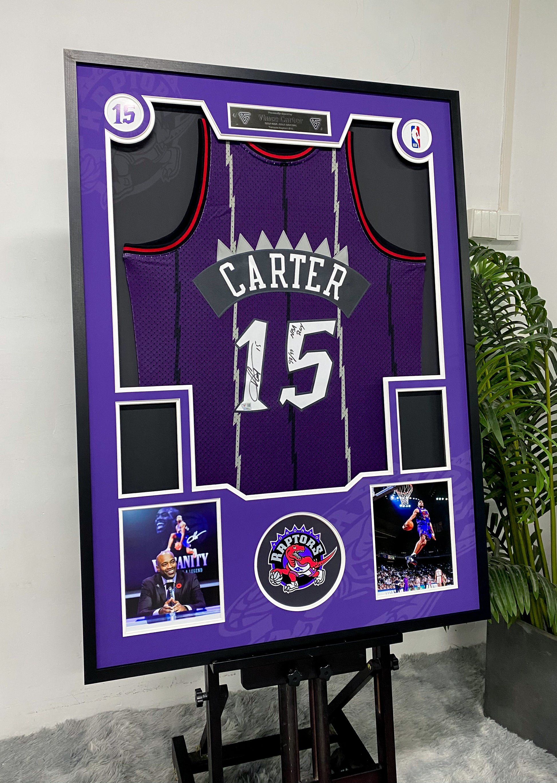 Vince Carter Toronto Raptors #15 Retro Purple Signed Jersey Framed Display