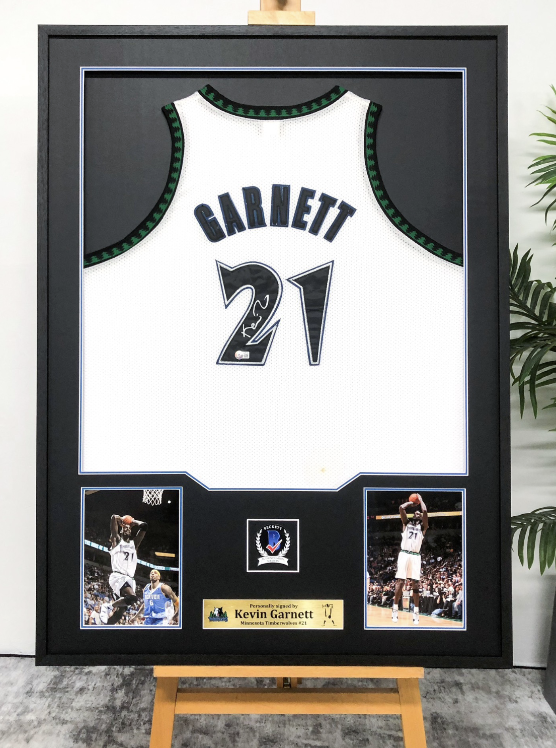 Kevin Garnett Minnesota Timberwolves Autographed Framed Jersey