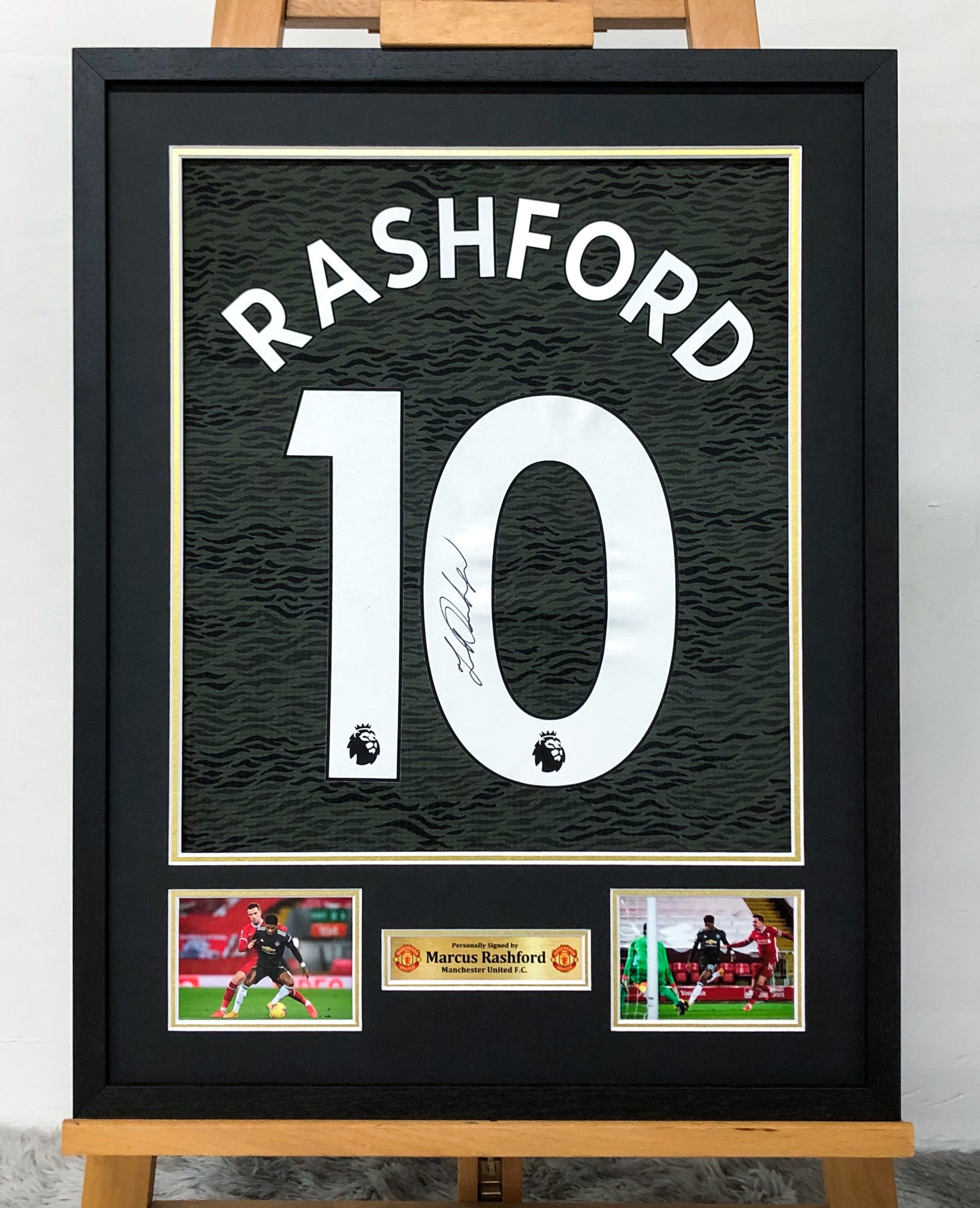 Marcus Rashford Manchester United Autographed Jersey Framed