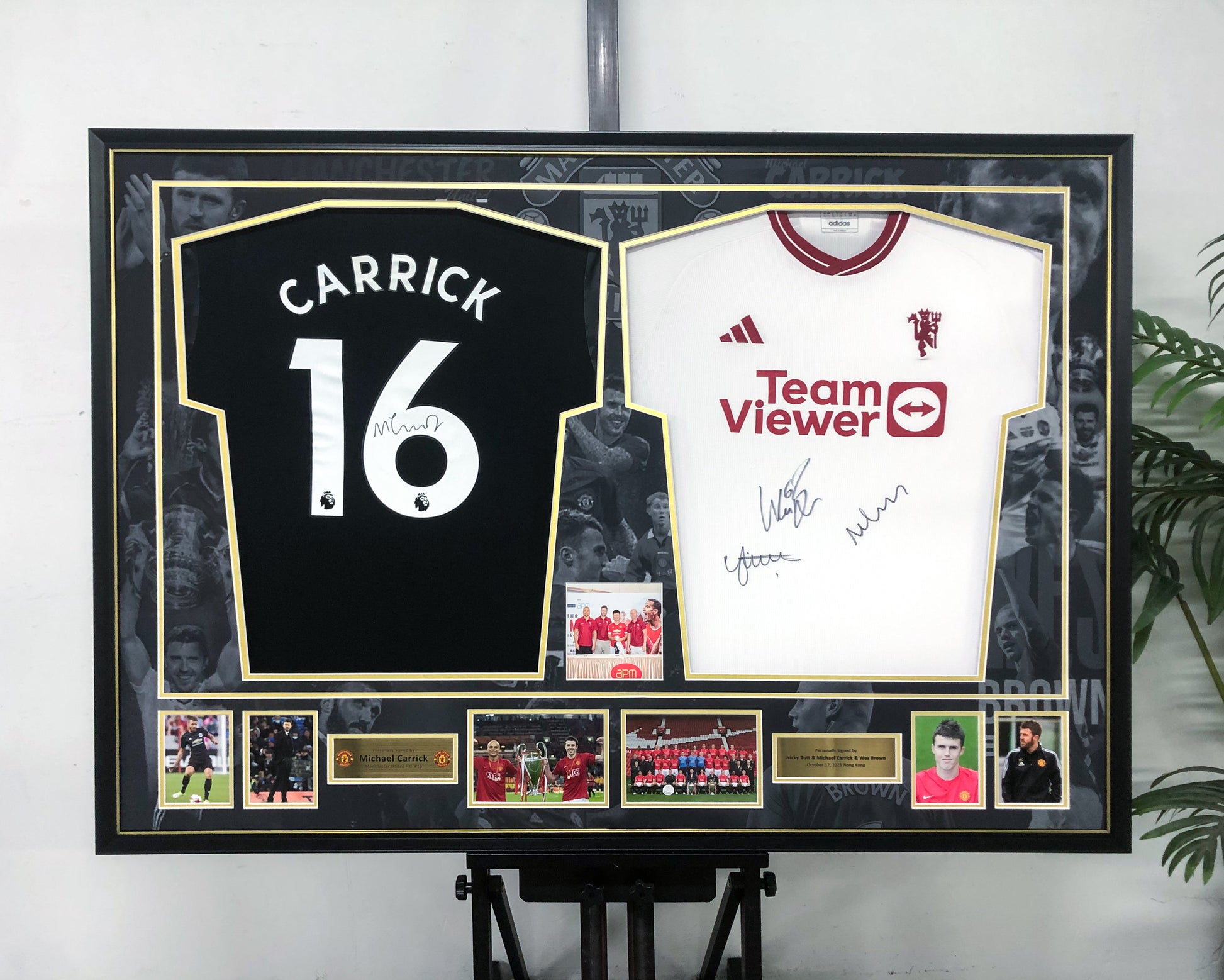 Michael Carrick & Michael Brown Manchester United Jersey Custom Framing