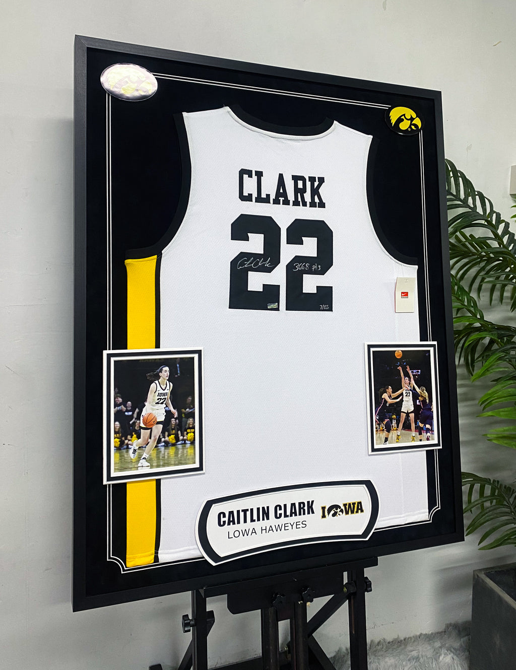 Caitlin Clark Iowa Hawkeyes Signed Jersey Framing