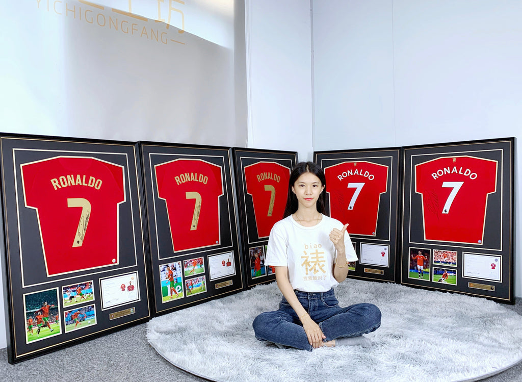 Cristiano Ronaldo Manchester United Autographed Custom Framed Jersey