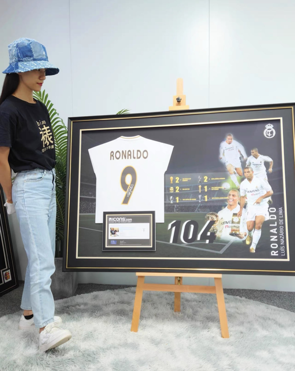 Cristiano Ronaldo Real Madrid Autographed Jersey Jersey Framing