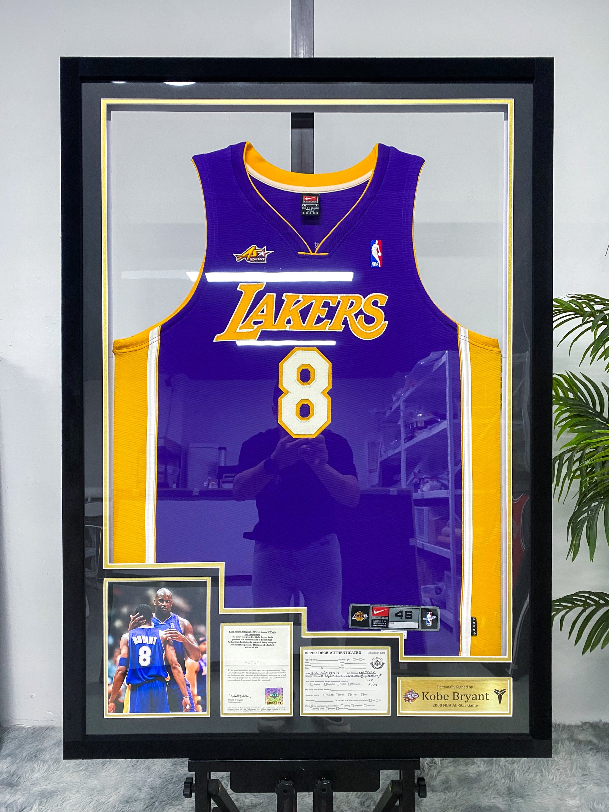 Kobe Bryant Los Angeles Lakers Signed Jersey Framed