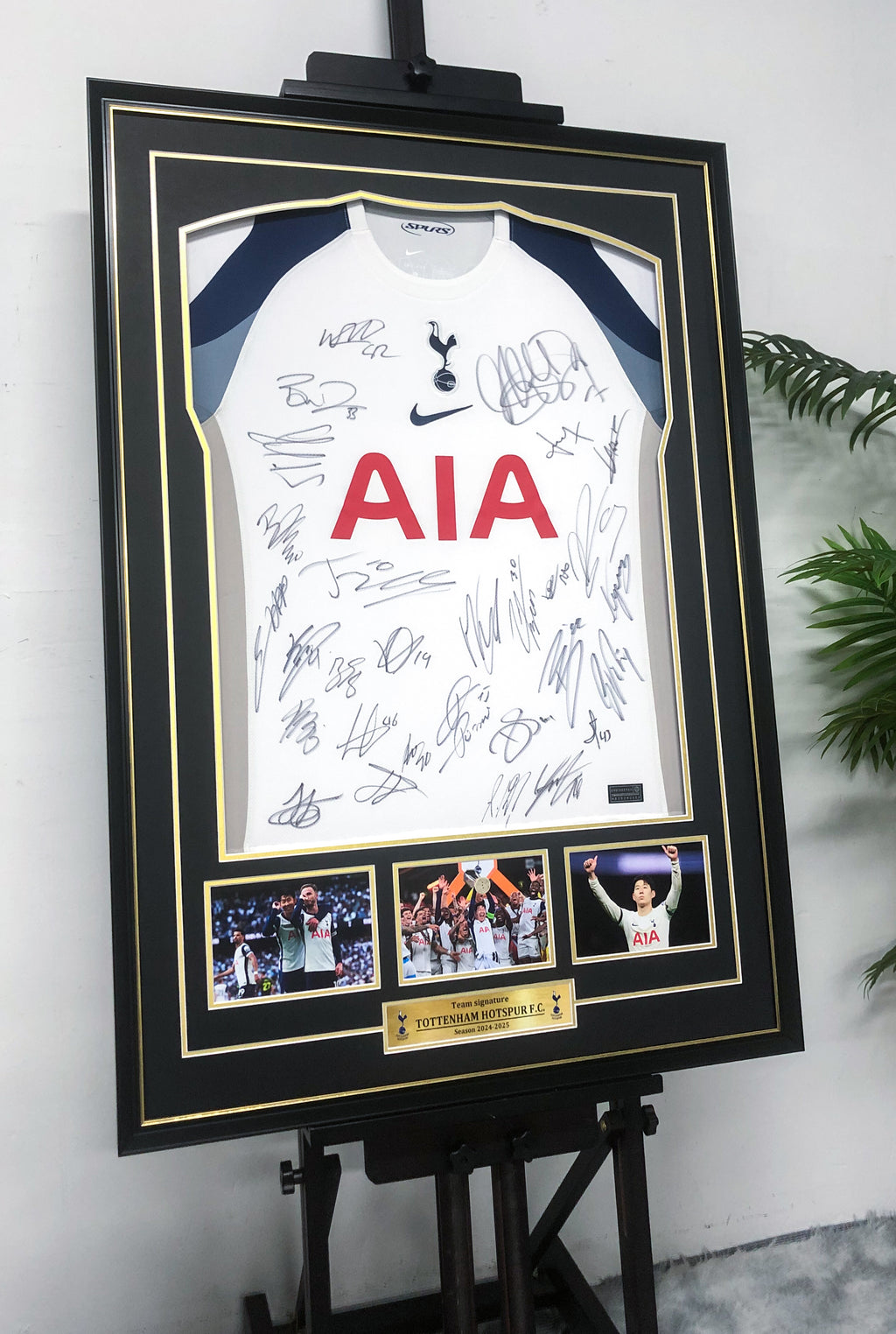 Tottenham Hotspur Autographed Jersey Framed