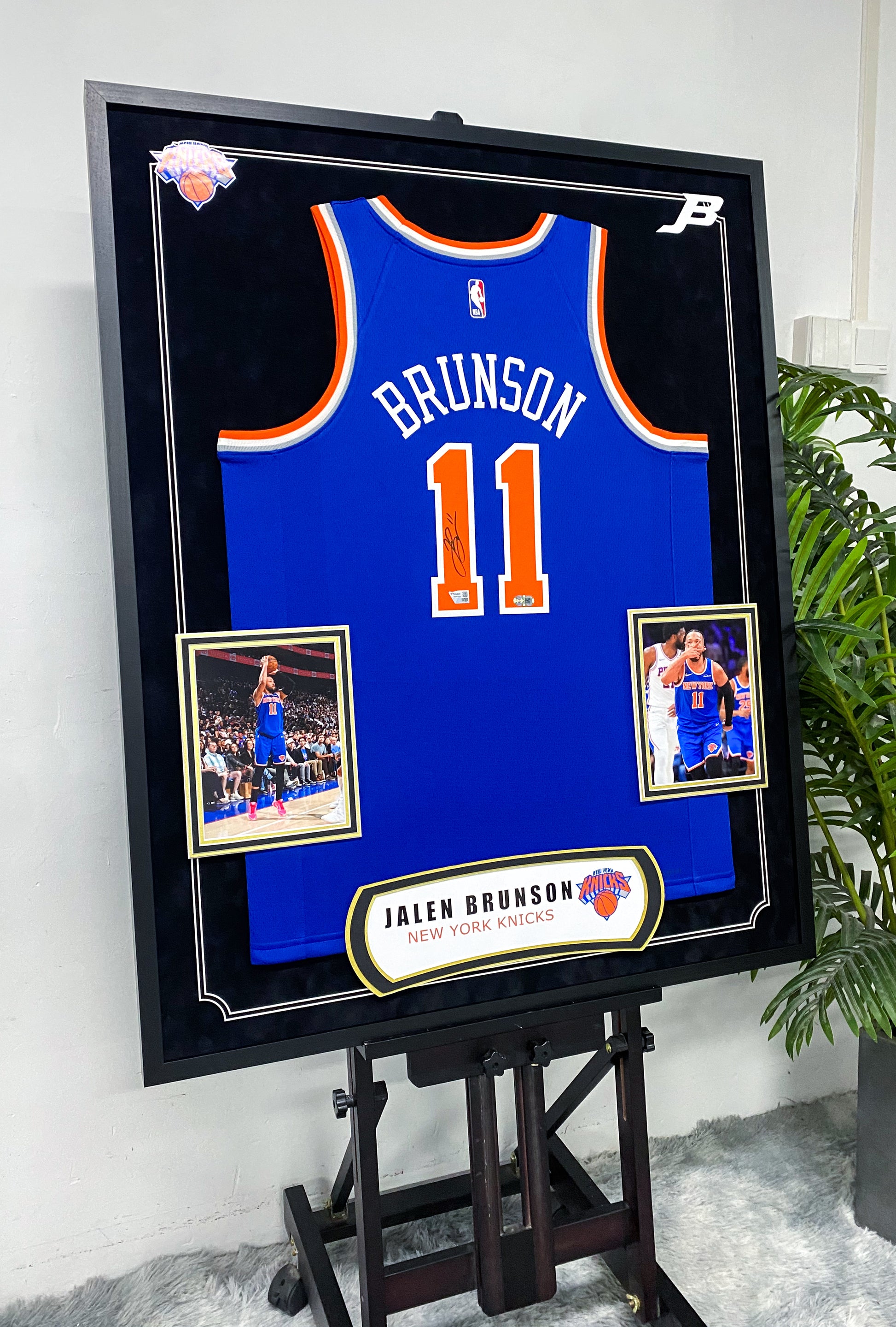 Jalen Brunson New York Knicks #11 Signed Blue Home Jersey Framed Display