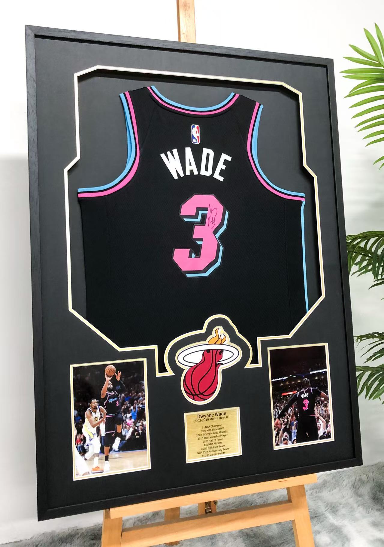 Miami Heat Dwyane Wade Autographed Jersey with Personalized Custom Design Framed 00007
