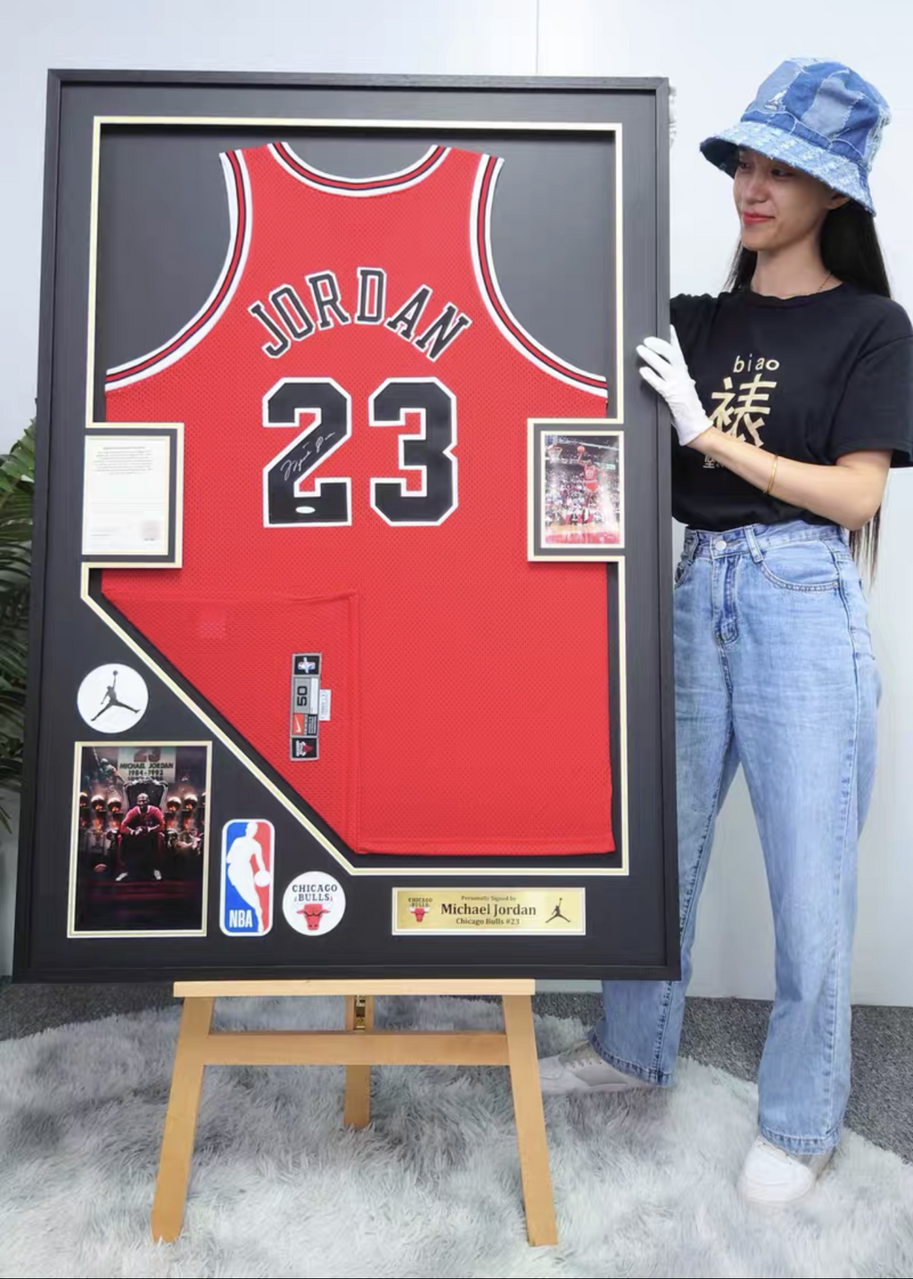 Michael Jordan Chicago Bulls Autographed Jersey Custom Framing