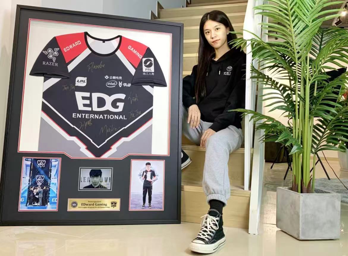 T-shirt Custom Framed Memorabilia