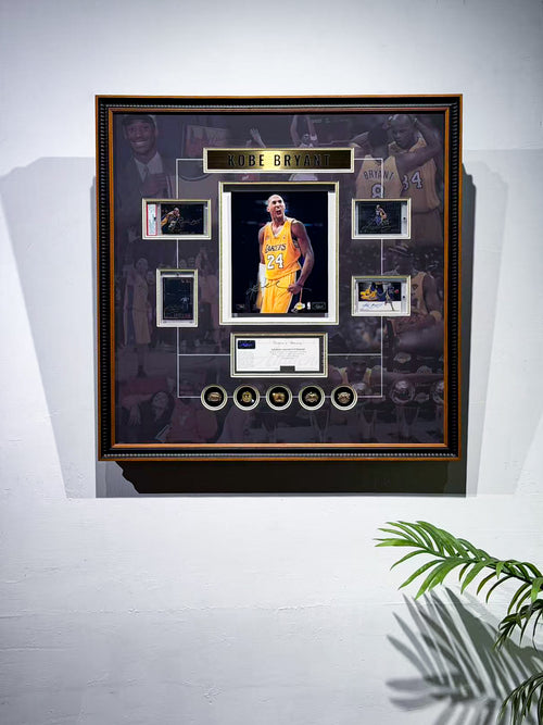 Kobe Bryant Los Angeles Lakers Autograph Photo & Sports Card Championship Rings Display Framing Sentimental Item