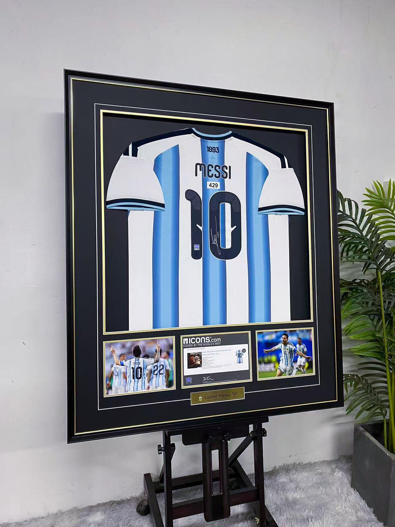 Lionel Messi Argentina National Team #10 Signed Jersey Framing