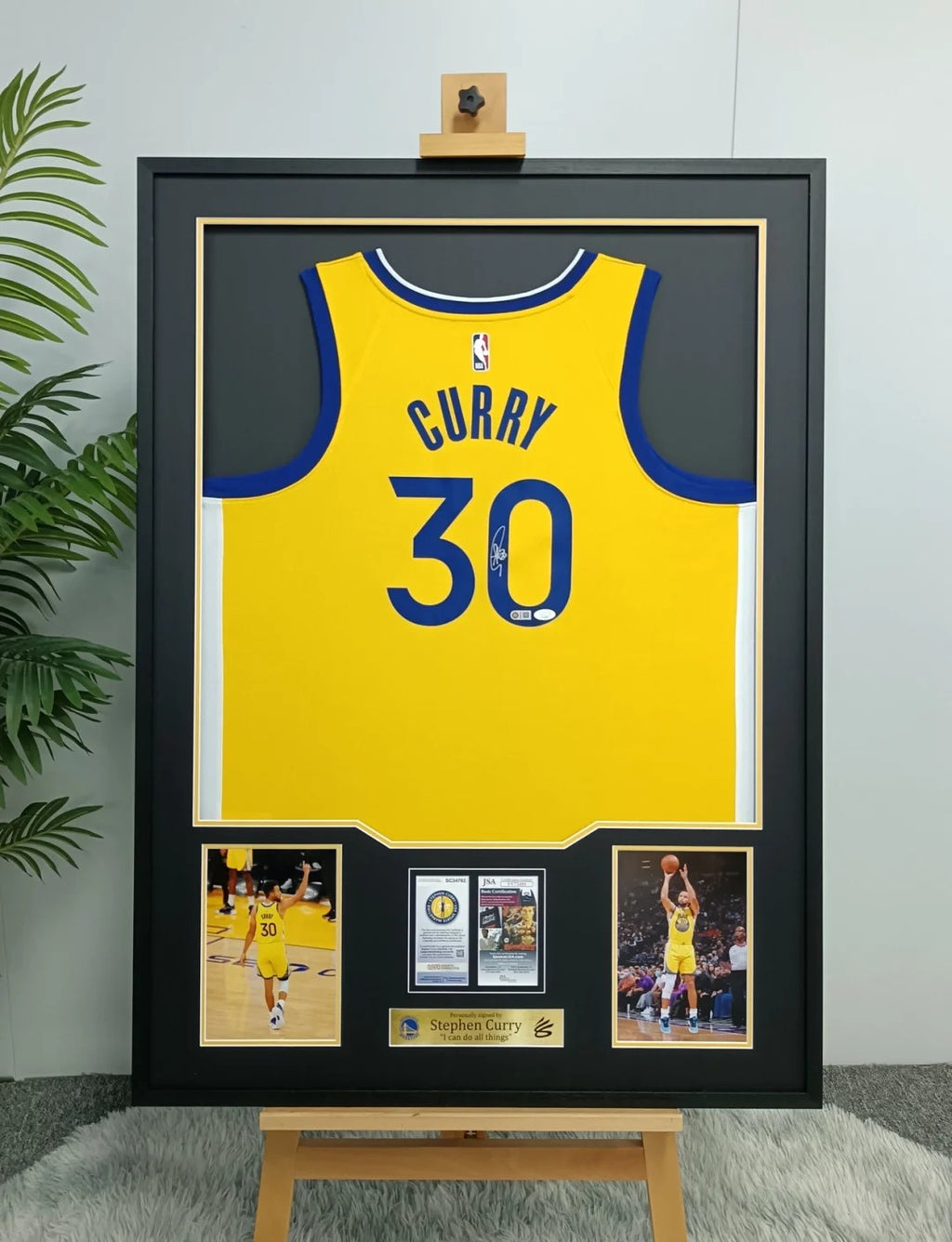 Golden State Warriors Stephen Curry Autographed Jersey with Standard Design Framed000024