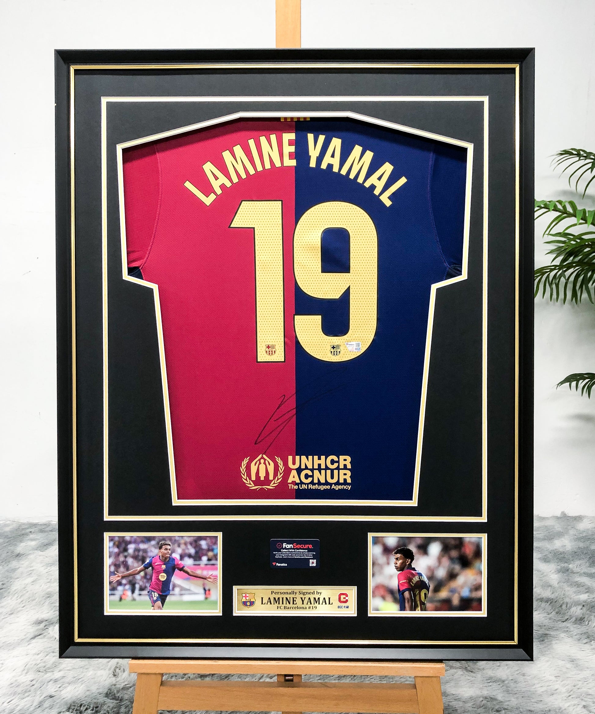 Lamine Yamal FC Barcelona Autographed Jersey Framed