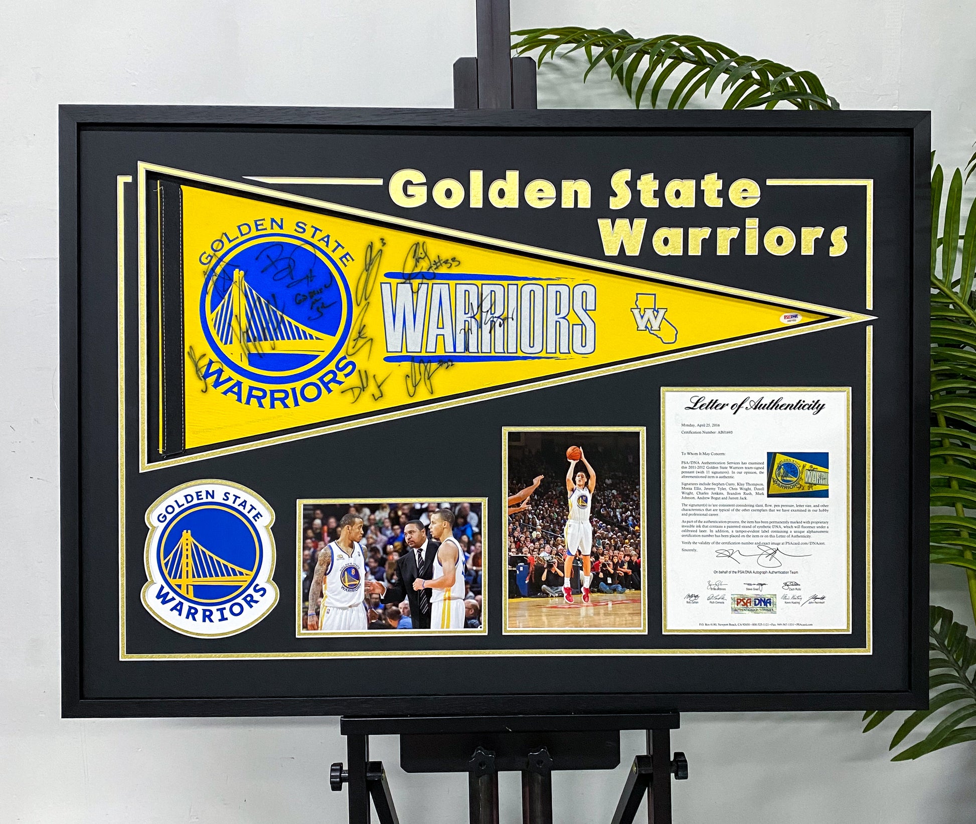 Golden State Warriors Multi-Player Signed Pennant Framing