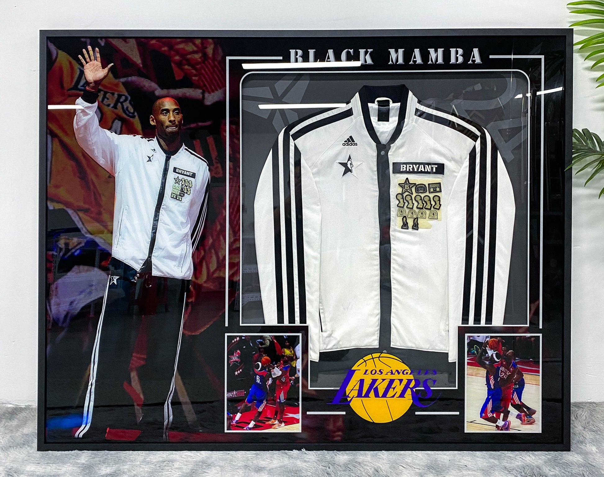 Kobe Bryant Los Angeles Lakers Autographed Jersey Framed