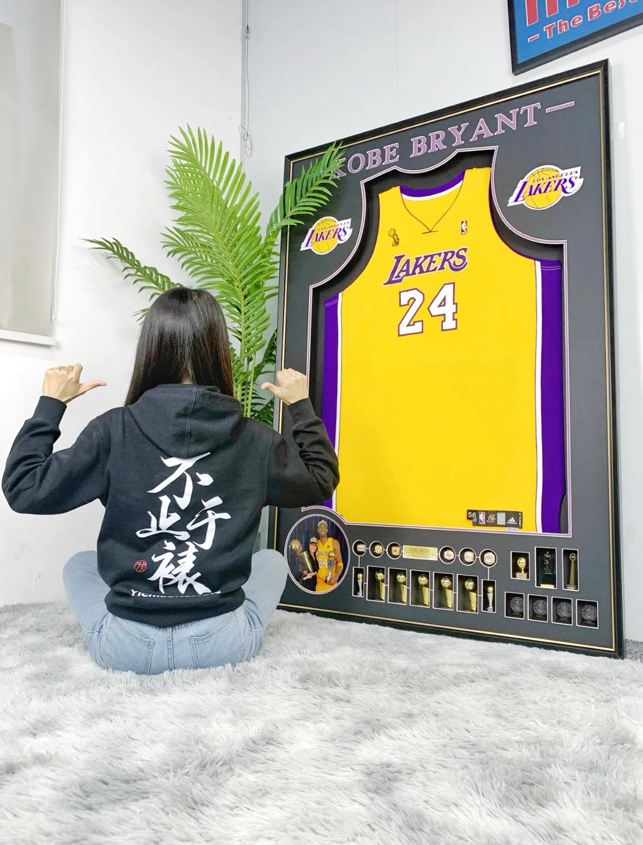 Kobe Bryant Los Angeles Lakers Autographed Jersey Custom Framing