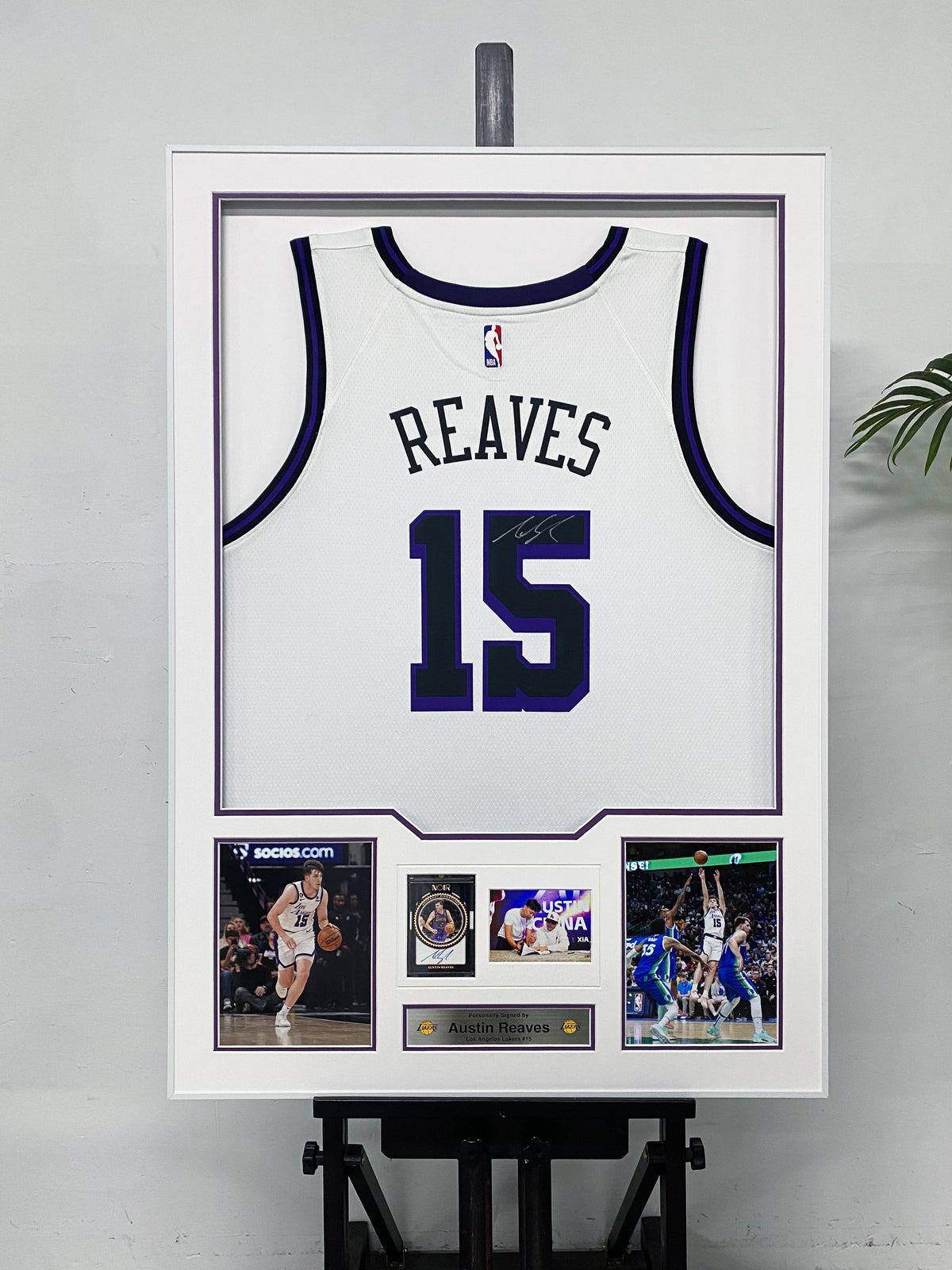 Austin Reaves Los Angeles Lakers 15 Signed Home Jersey Display Frame