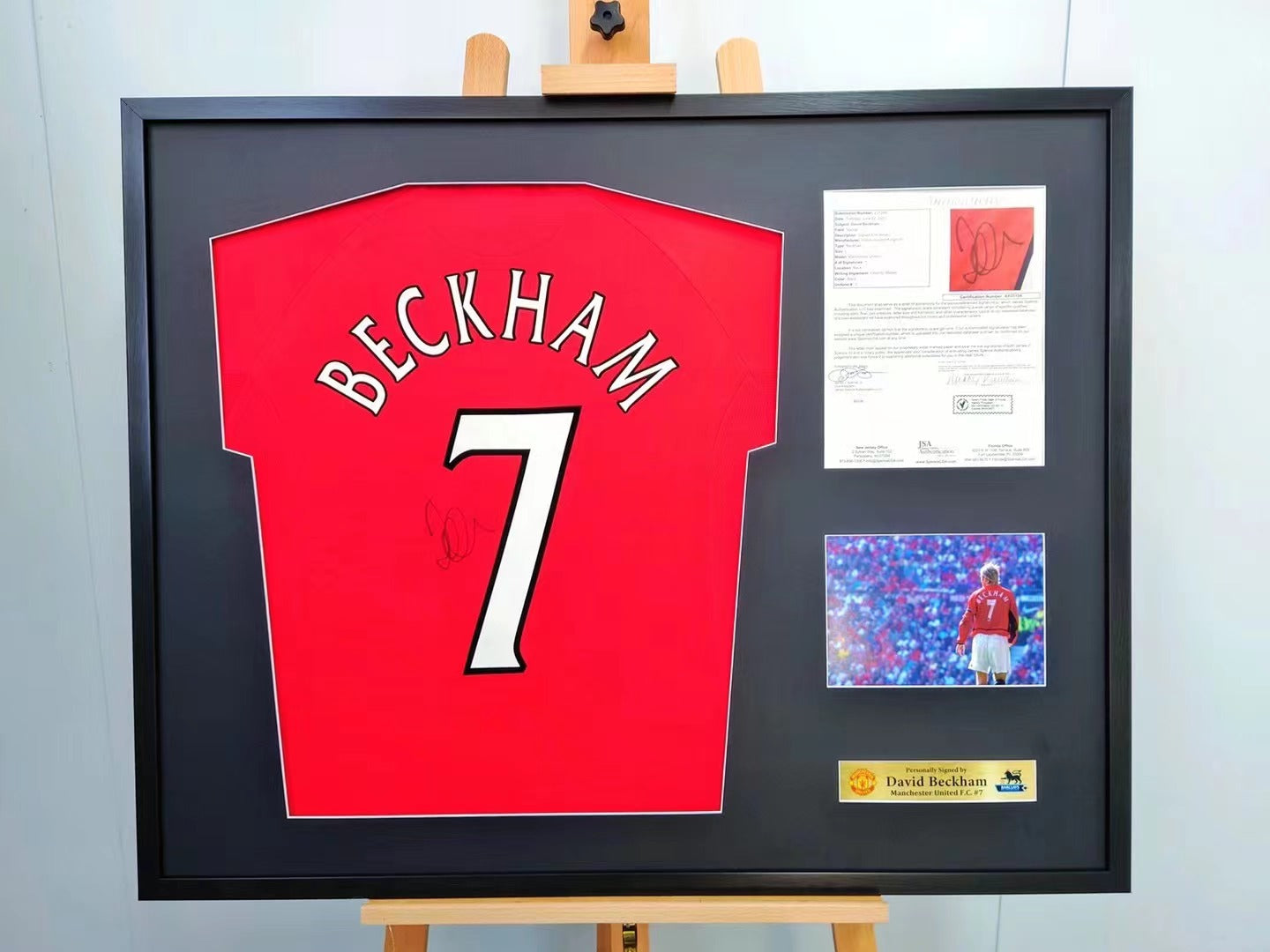 David Beckham Manchester United FC Signed Jersey Framing
