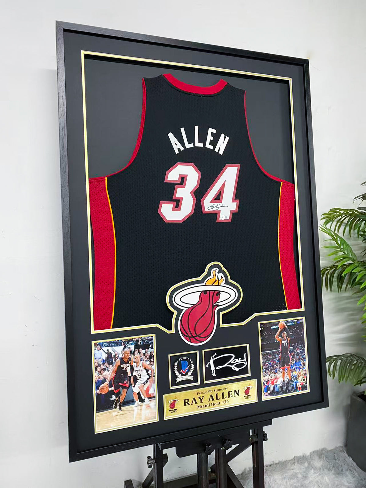 Ray Allen Miami Heat 34 Signed Jersey Display Frame
