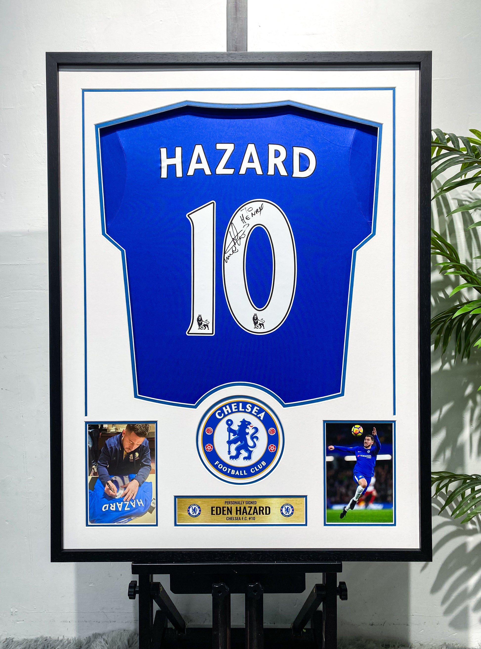 Eden Hazard Chelsea Autographed #10 Jersey Framing