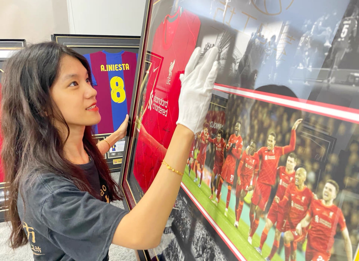 Liverpool FC Jersey – Autographed Custom Framing
