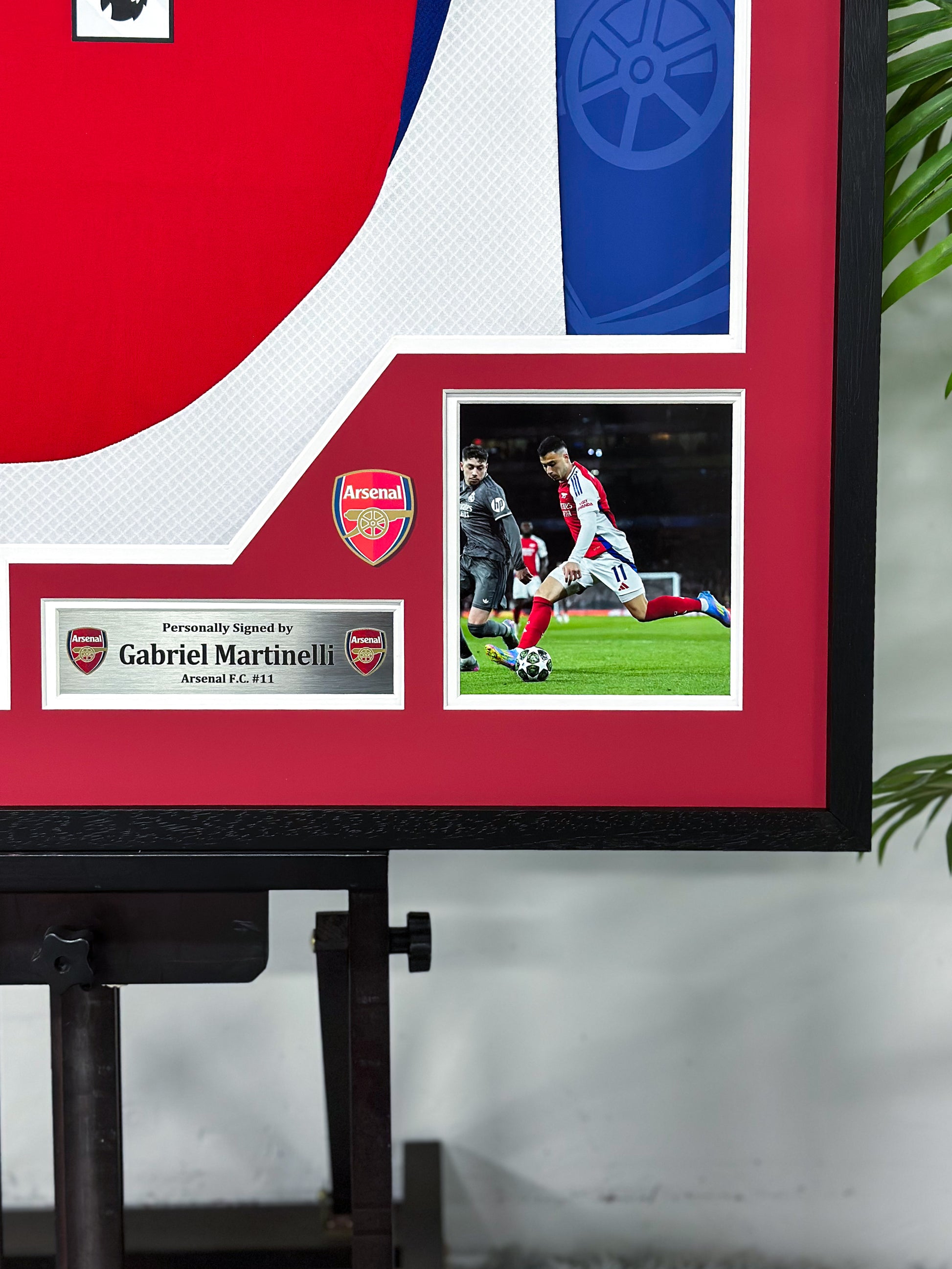 Gabriel Martinelli Arsenal FC Framed Signed Jersey