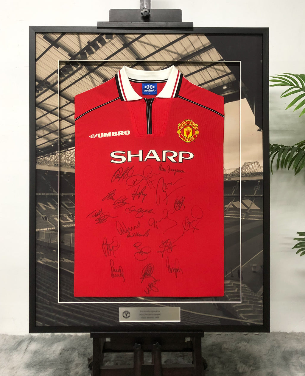 Manchester United Custom Framed Autographed Jersey