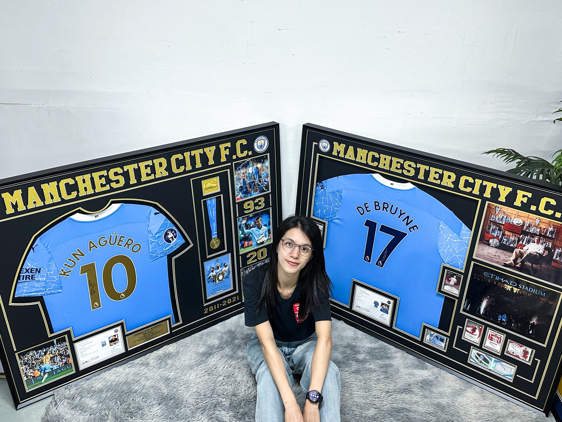 Kun Agüero & Kevin De Bruyne Manchester City FC Autographed Custom Framed Jersey