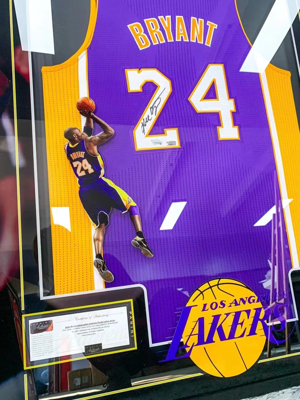 Kobe Bryant Los Angeles Lakers Signed Jersey Framing